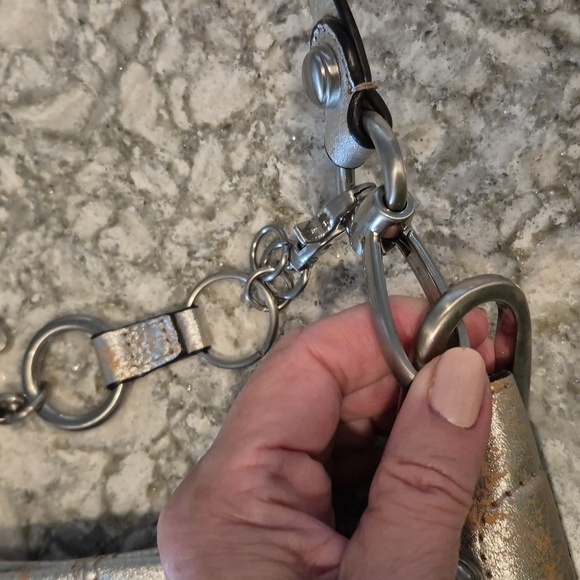 B. Makowsky Silver Distressed Leather Crossbody Handbag - Picture 13 of 13